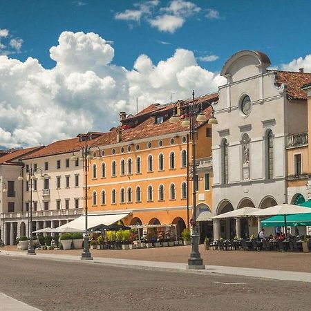Casa Per Ferie Al Centro Hotell Belluno Eksteriør bilde