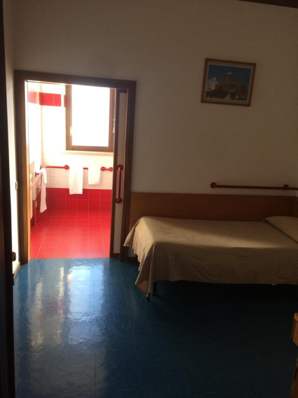 Casa Per Ferie Al Centro Hotell Belluno Eksteriør bilde
